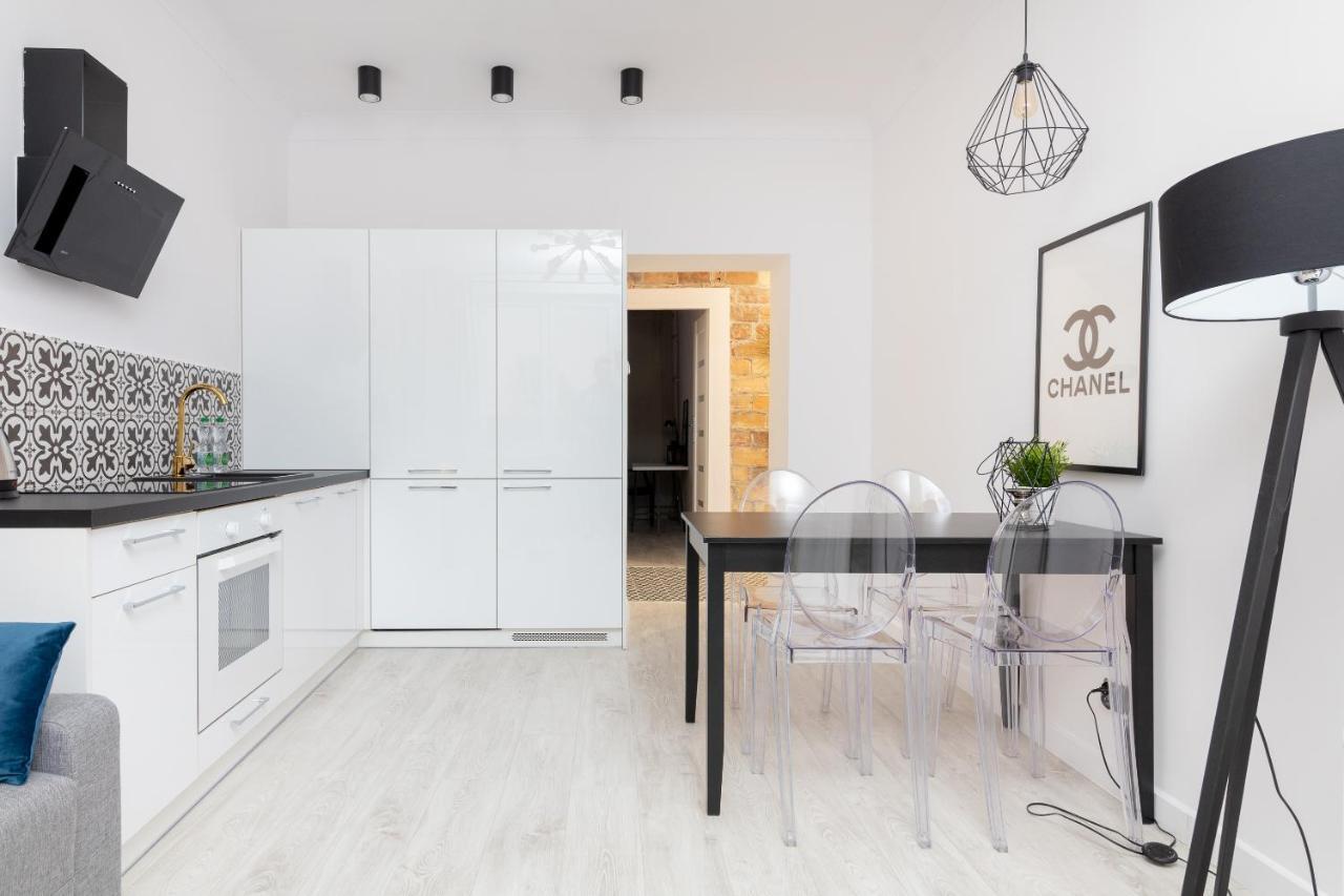 Stara Ochota Vogue Apartment Варшава Екстериор снимка